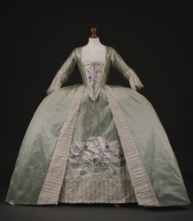 Rococo Style Light Green Satin Gown with Layered Decorative Skirt for Historical Reenactments Royal Court Halloween Christmas