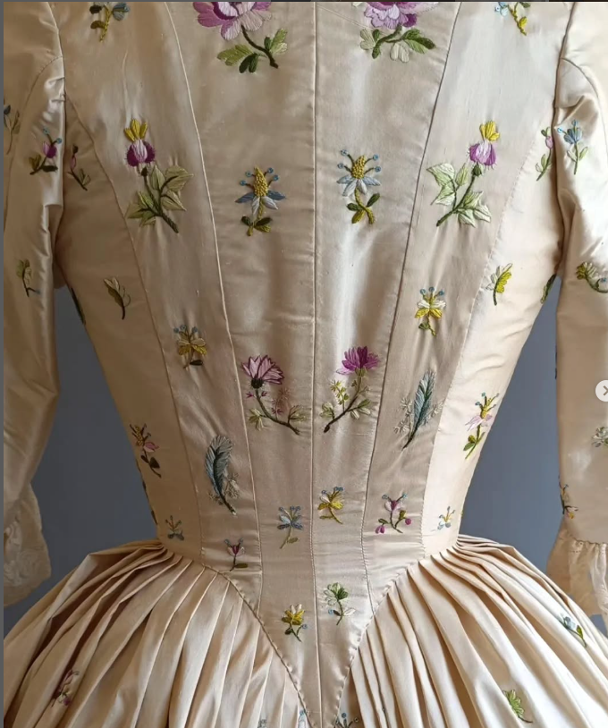 Rococo Style Pale Pink Satin Gown with Floral Embroidery and Elaborate Detailing for Royal Court Halloween Christmas