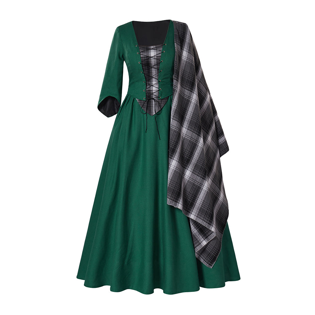 Medieval Style Emerald Green Gown with Three Quarter Sleeves for Historical Reenactments Celtic Themed Gatherings Halloween Christmas