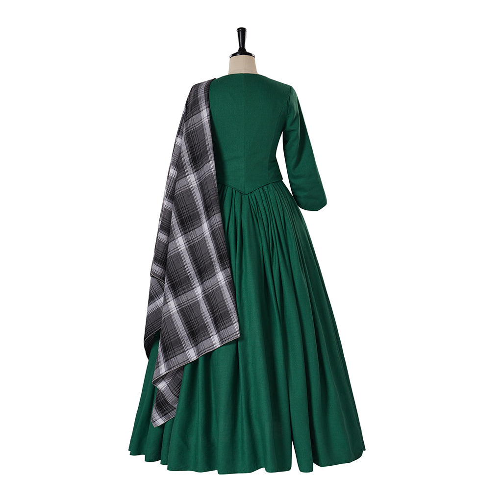Medieval Style Emerald Green Gown with Three Quarter Sleeves for Historical Reenactments Celtic Themed Gatherings Halloween Christmas