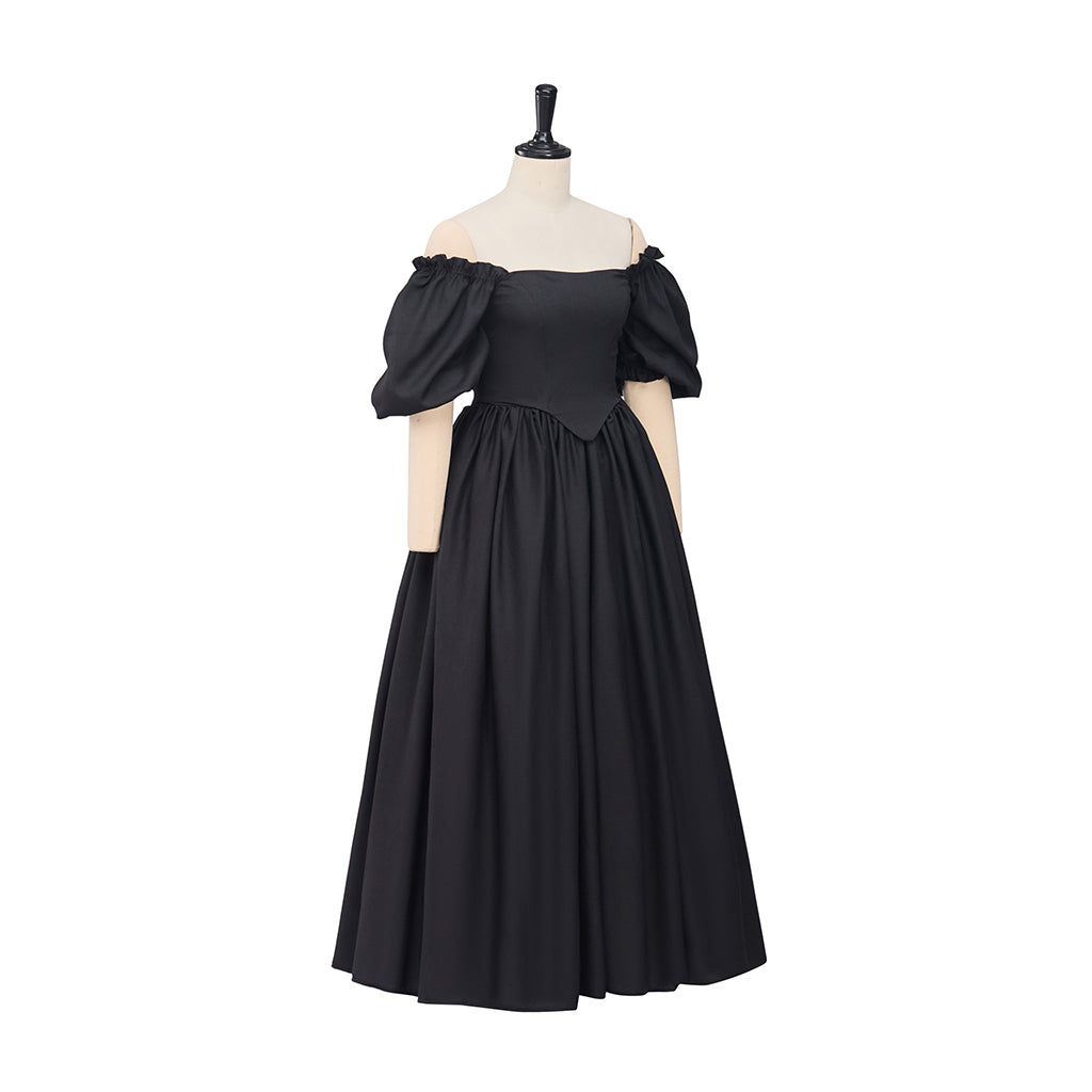 Medieval Style Off-shoulder Puff-sleeved White Maxi Dress for Historical Reenactments Medieval Themed Gatherings Halloween Christmas