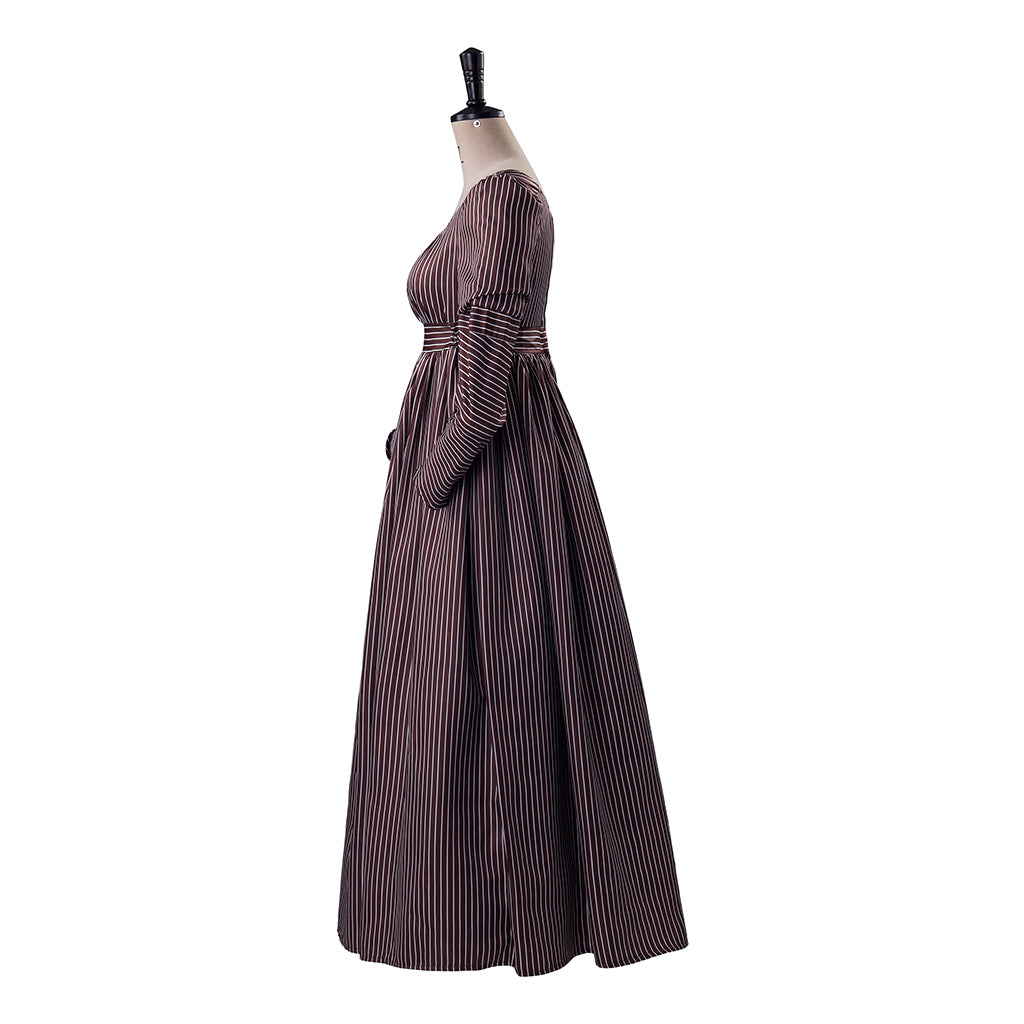 Medieval Regal Brown Gown with Square Neckline Fitted Waist and Long Sleeves for Historical Halloween Christmas