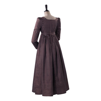Medieval Regal Brown Gown with Square Neckline Fitted Waist and Long Sleeves for Historical Halloween Christmas