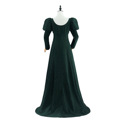 Medieval Dark Green Velvet Gown with Long Sleeves for Historical Reenactments Medieval Themed Gatherings Halloween Christmas