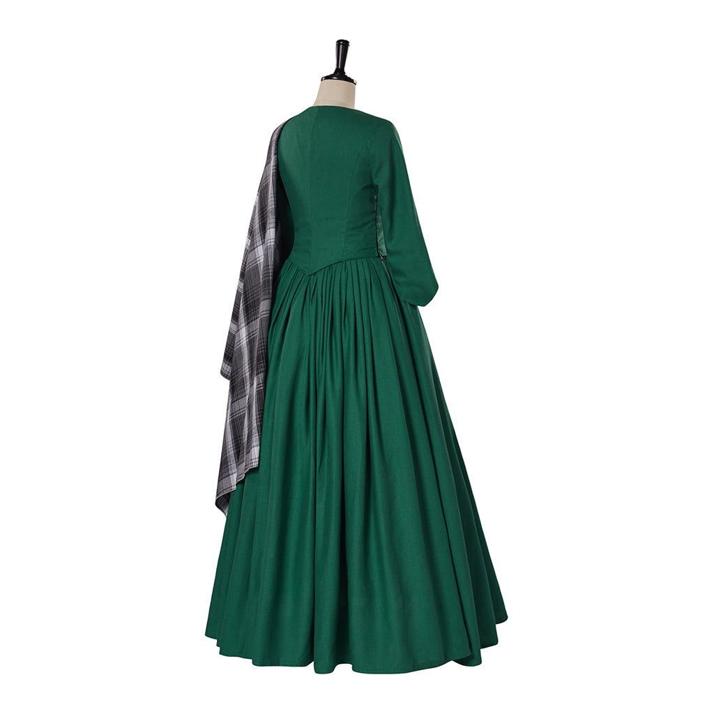 Medieval Style Emerald Green Gown with Three Quarter Sleeves for Historical Reenactments Celtic Themed Gatherings Halloween Christmas
